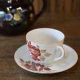 愛知製陶　ティー・コーヒーカップ　赤い花柄　アンティーク品　統制陶器？（D1691）