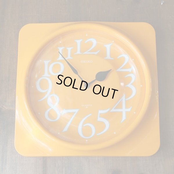 画像2: セイコー　レトロ　壁掛け時計/ウォールクロック　オレンジ　ユーズド品