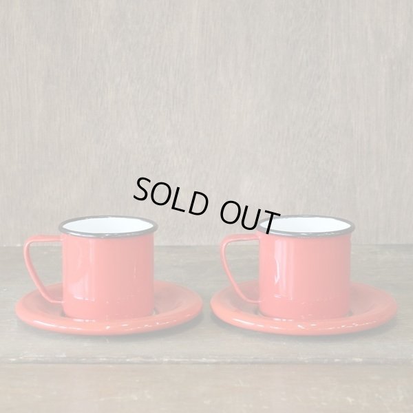 画像3: ｄｗ　デコラウェア　ホーローカップ＆ソーサー　赤　ペアセット　ユーズド品（店2530）