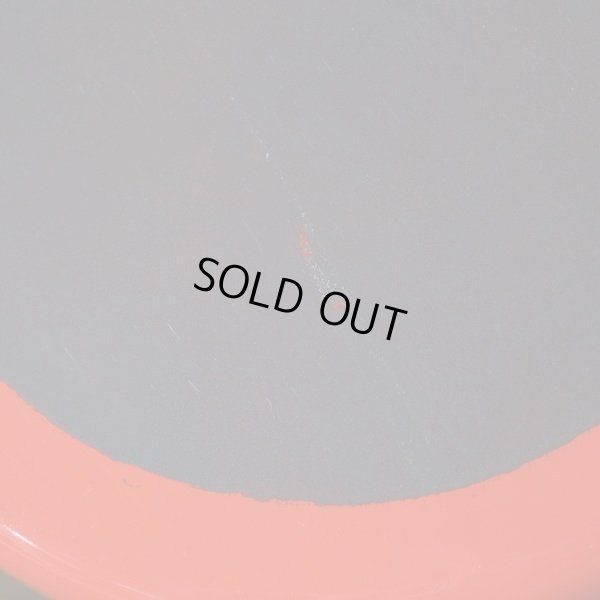 画像4: レトロ　おでん鍋　丸　赤　中仕切り付き　玉杓子＆湯豆腐フォーク2本＆受け皿セット　未使用品（M2　3101）