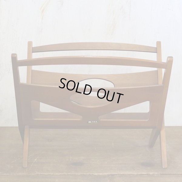 画像2: ヴィンテージ　カリモク60　折りたたみ式　木製　マガジンラック　ユーズド品（店3163）