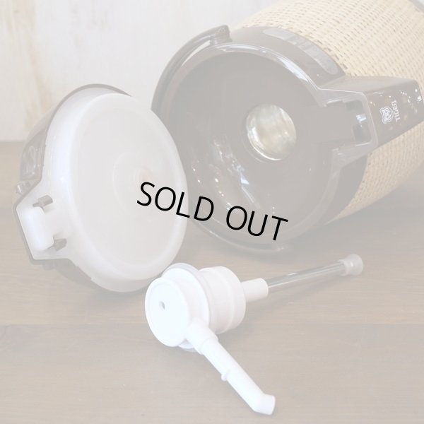 画像7: タイガー魔法瓶　籐エアーポット　PNJ-2200　未使用品　取扱説明書付き