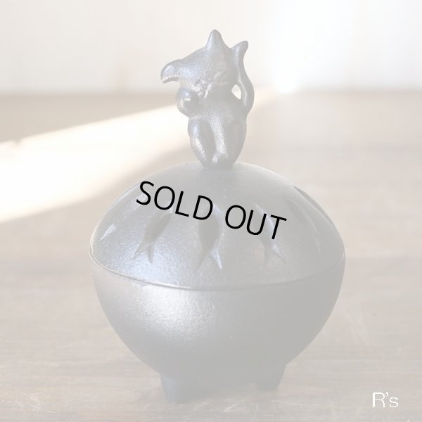 画像2: 南部鉄　香炉　猫×魚　未使用品（ン3931）