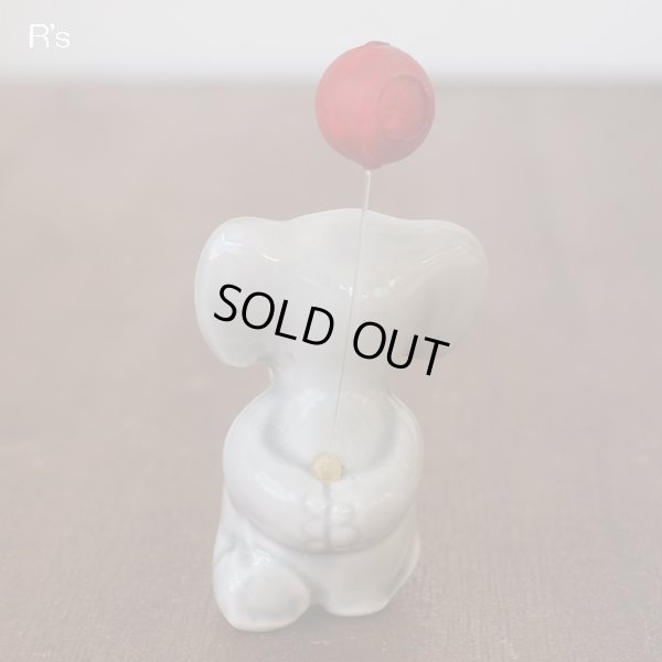 画像4: Lovely　Elephant　風船を持ったゾウの置物　陶器の象　ユーズド品（店4468）