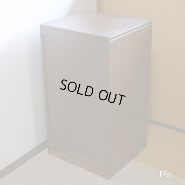 画像2: 木製　古い小抽斗　8段　ユーズド品（店4554）