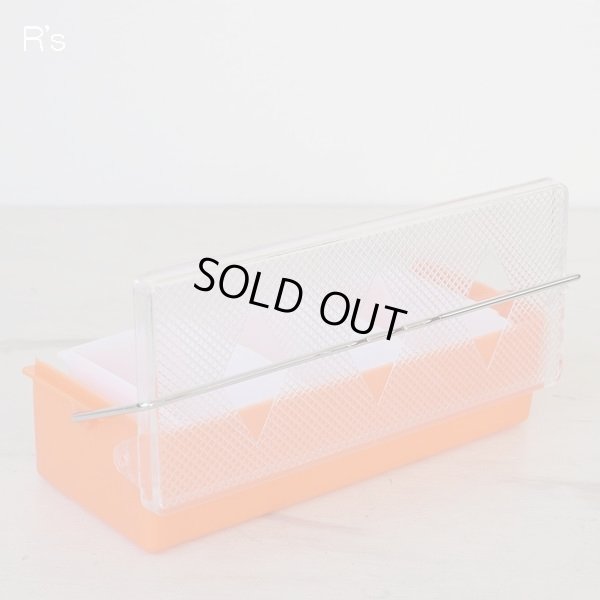 画像6: レトロ　調味料入れ　3連　薬味入れ　オレンジ　スプーン＆トング付き　未使用品（ｙ4671）