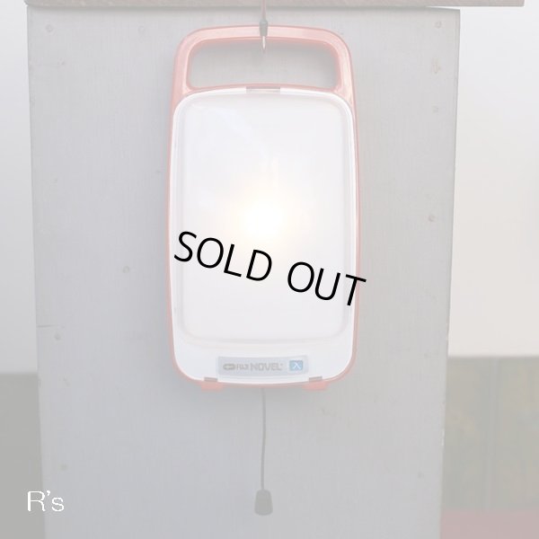 画像2: FUJI　レトロ　非常用ランタン　置・掛ライト　NE-141　NOVEL　振動センサー付き　赤　ユーズド品（も4804）