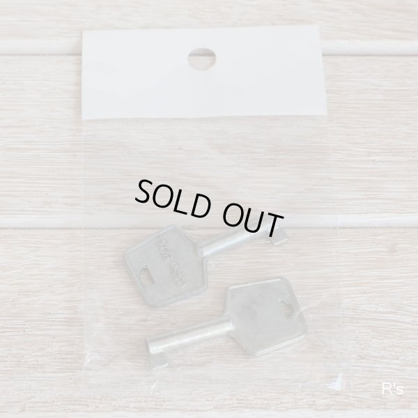 画像11: 2段ロッカー型　レトロ貯金箱　CASH　BOX　赤　鍵付き　ユーズド品（テ5557）