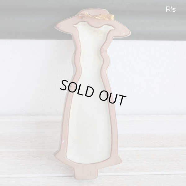 画像8: 陶器製　女の子型ウォールミラー　一輪挿し付き　ユーズド品（店5783）