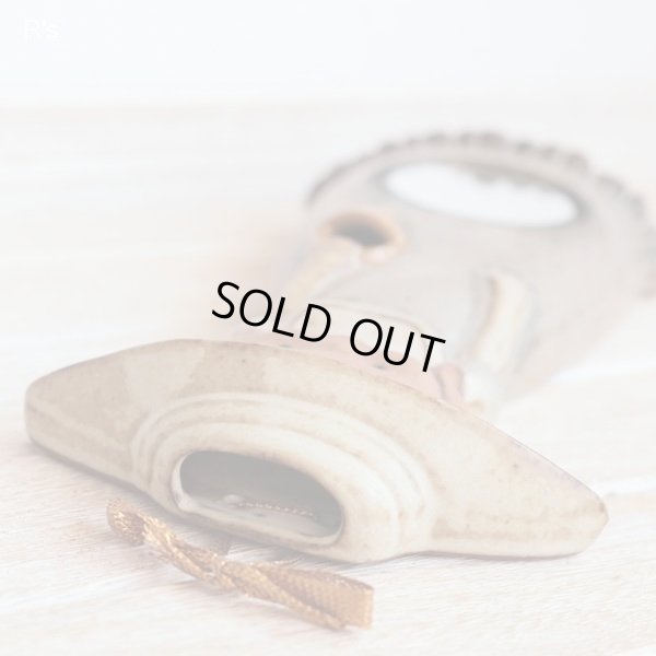 画像5: 陶器製　女の子型ウォールミラー　一輪挿し付き　ユーズド品（店5783）