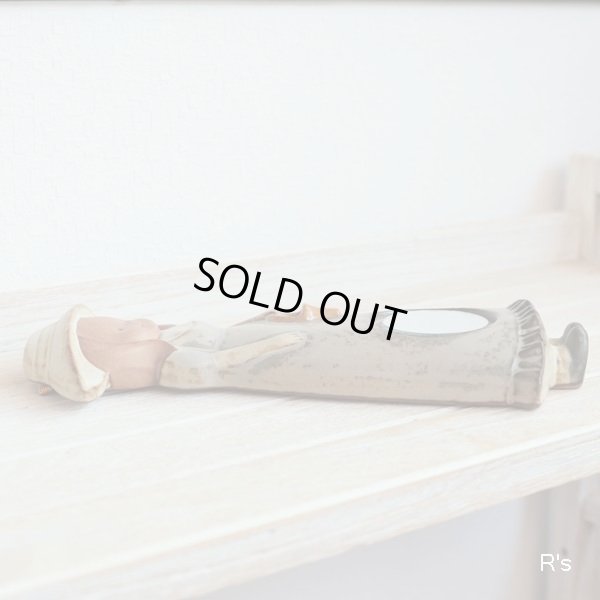 画像3: 陶器製　女の子型ウォールミラー　一輪挿し付き　ユーズド品（店5783）