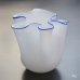 画像2: レトロ　ガラス　フラワーベース/花瓶　ウェーブ　ホワイト　ユーズド品 （店5948） (2)