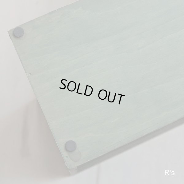 画像14: レトロ　木製　飾り棚　4段　コレクションキャビネット　グリーン　ユーズド品（店2250）