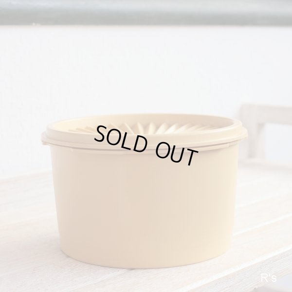 画像2: タッパーウェア　ミディデコレーター　丸型保存容器　イエロー　ユーズド品（冷1749）