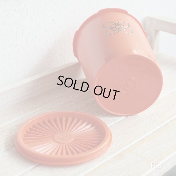 画像4: タッパーウェア　デコレーター　丸型保存容器　1.2L　柄付オレンジ　未使用品（冷6164）