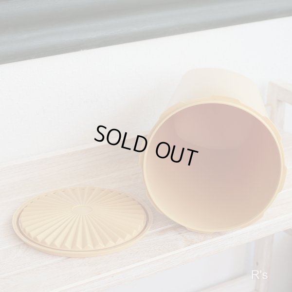 画像3: タッパーウェア　クイーンデコレーター　3.7L　丸型保存容器　イエロー　ユーズド品（冷6187）