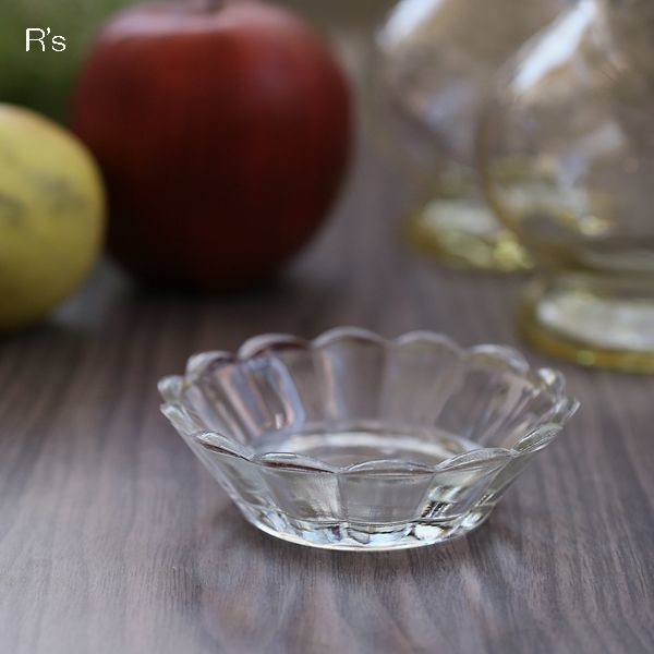 古いガラストレイ 薬味入れ ガラス小皿 花 アンティーク品（v4565） - リユースショップ R's