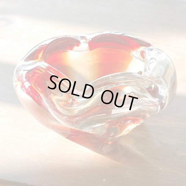 レトロ ガラス灰皿 赤×クリア ユーズド品（U529） - リユースショップ R's