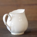 画像: SEYEI　セーエー陶器　クリーマー/ミルクポット　Snow born　花　金彩　未使用品（X886）