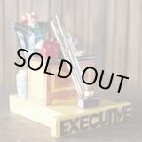 画像: 陶器の置物　DAVE GROSSMAN　EXECUTIVE　ユーズド品