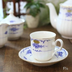 画像: SEYEI　セーエー陶器　FINE　Opal China　コーヒーカップ＆ソーサー　青い花柄　未使用品（を3859）