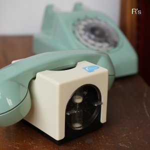 画像: POLA　プレミアム品　テレフォンオルゴール　砂時計付き　白　未使用品（ｔ4474）