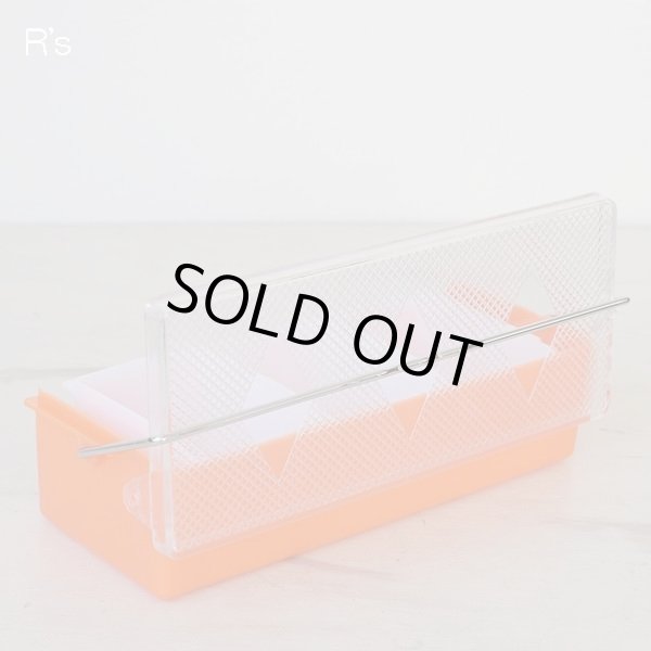 画像6: レトロ　調味料入れ　3連　薬味入れ　オレンジ　スプーン＆トング付き　未使用品（ｙ4671）