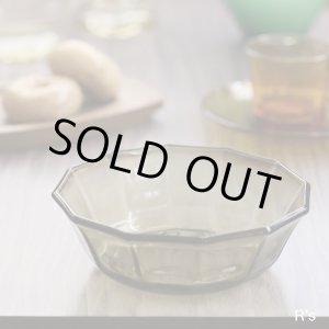 画像: レトロ　サラダボウル　多角形ガラスボウル　渋い緑色　未使用品（セ4929）