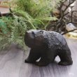 画像1: 木彫りの子熊　クマの置物　ユーズド品（ｖ5273）