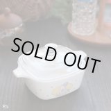 画像: コーニング　角型両手鍋　700ｍｌ　林静一デザイン　女性の横顔　未使用品　(N499)