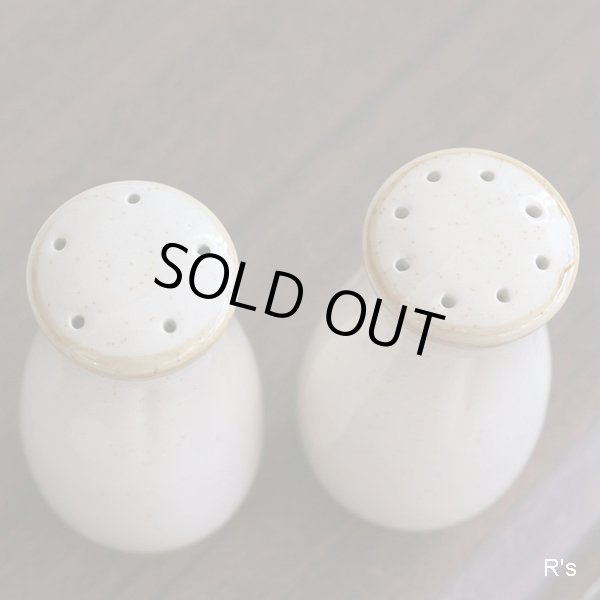 画像3: レトロ　Crown　Manor　HANDPAINTED　ストーンウェア　ソルト＆ペッパーケース　塩コショウ入れ　未使用品(A2228)