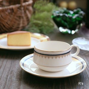 画像: ノリタケ　Ivory China　カップ＆ソーサー　金彩＆黒ライン　ユーズド品（OO116）