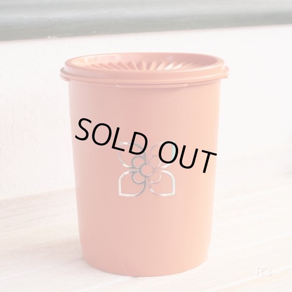 画像2: タッパーウェア　デコレーター　丸型保存容器　1.2L　柄付オレンジ　未使用品（冷6164）