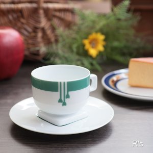 画像: ノリタケ　ピエールカルダン　ティーカップ＆ソーサー　グリーン　未使用品　箱付き（箱6 6262）