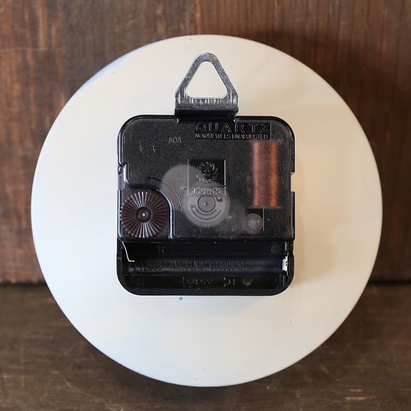 画像3: 籠時計　小さな掛け時計/ウォールクロック　アイボリー　カスタムメイド（店1611）