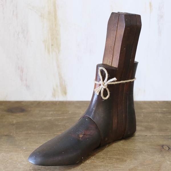 画像1: 古い靴の木型　No.80　アンティーク品（N2935）