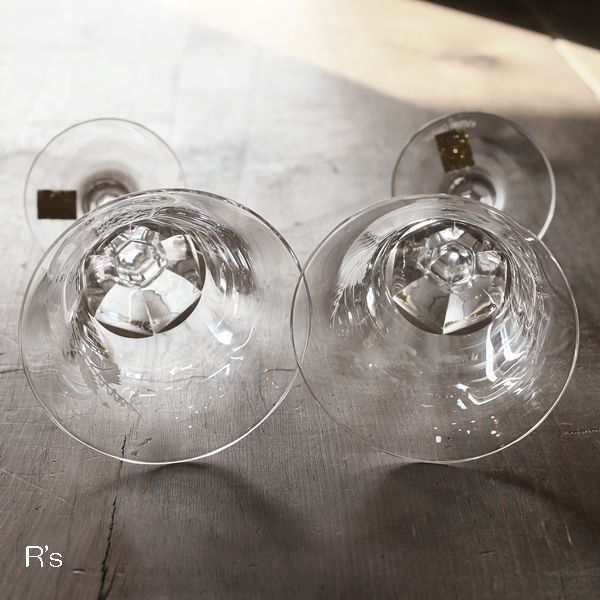 カガミクリスタル ロイヤルコレクション K7 ペア ワイングラス 葡萄柄 未使用品 ケース付き（サ4250） - リユースショップ R's