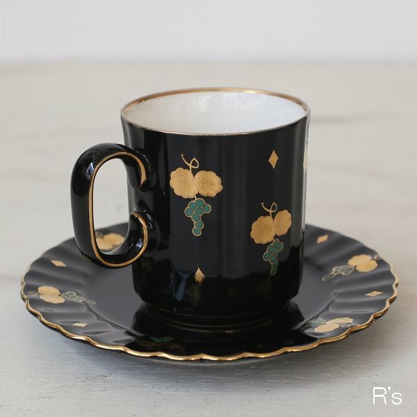NAKAYAMA ナカヤマ コーヒーカップ＆ソーサー 葡萄柄 金彩×黒 ユーズド品（ツ4619） - リユースショップ R's