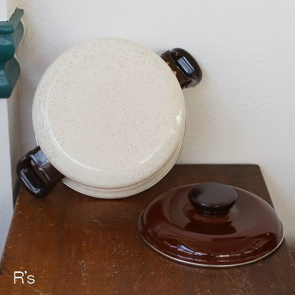 画像4: レトロ　ホーロー両手鍋　18ｃｍ　蓋茶×オレンジ花柄　未使用品（CL4364）