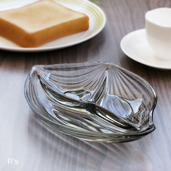 画像1: レトロ　ガラスプレート　仕切り皿　おつまみ皿　未使用品（ｒ5103）