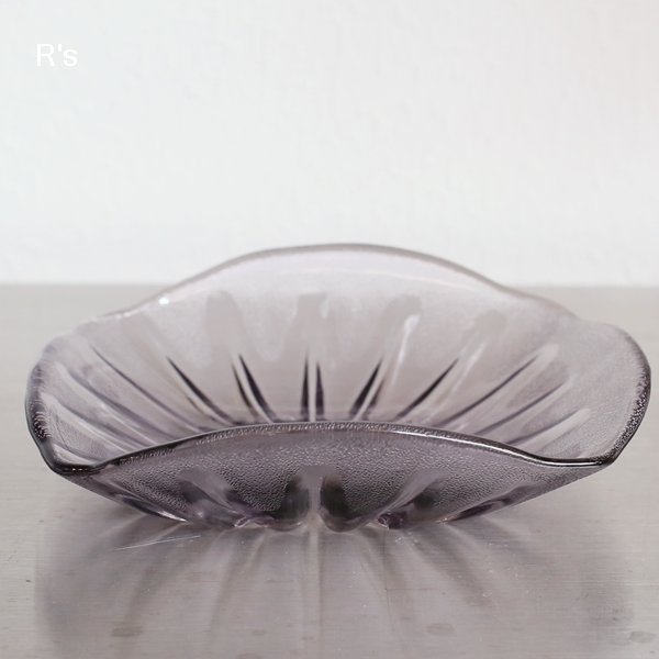 画像2: レトロ　ガラスプレート　小皿　放射紋　パープル　未使用品（ニ5121）
