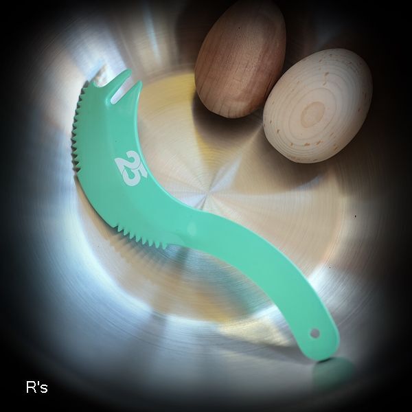 画像1: タッパーウェア　万能ナイフ　卵刻み器　エッグチョッパー　25周年記念　グリーン　未使用品（ツ5571）