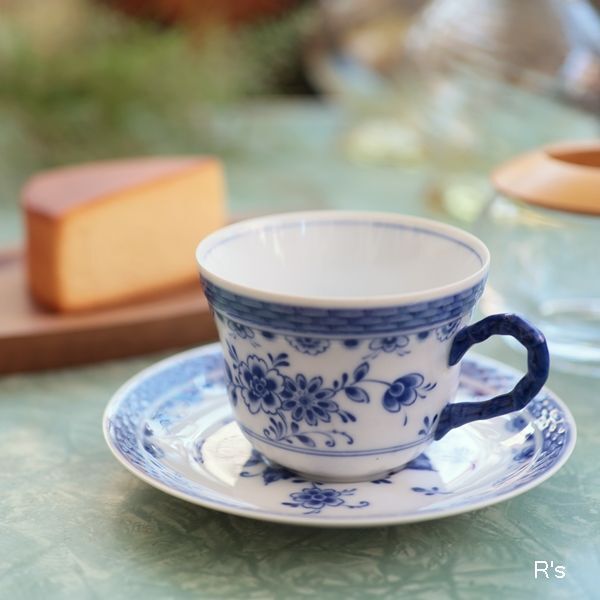 画像1: Sango　三郷陶器　カップ＆ソーサー　青い花柄　未使用品（ム5620）