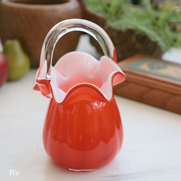 画像1: レトロ　ガラス　フラワーベース　花かご花瓶　赤　ユーズド品（店3804）