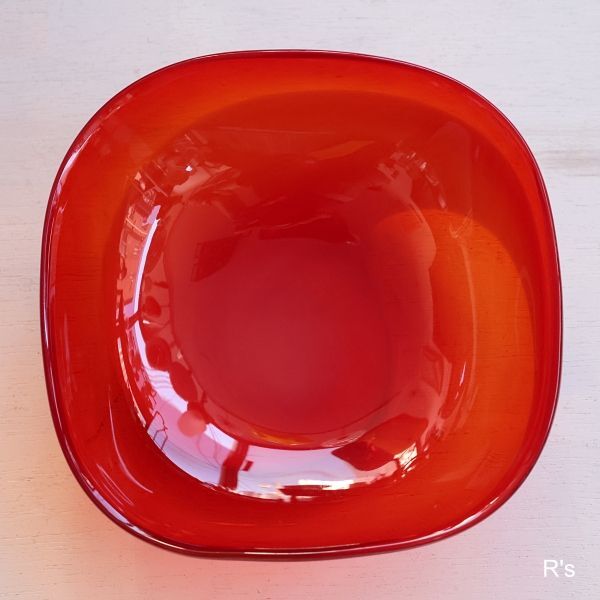 画像2: レトロ　13ｃｍ　ガラスプレート　赤×白　未使用品（セ711）