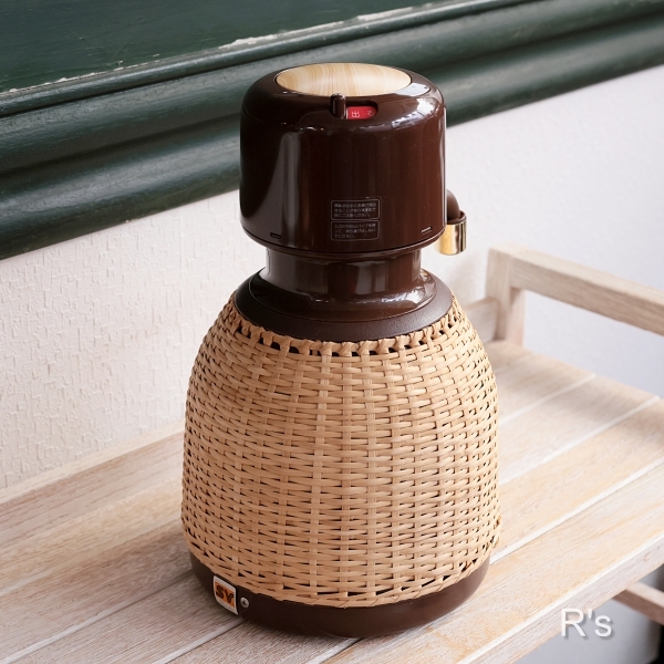 画像3: タイガー魔法瓶　籐タップポット　PNK-A100　ブラウン　1.01L　未使用品　取扱説明書付き（ニ6212）